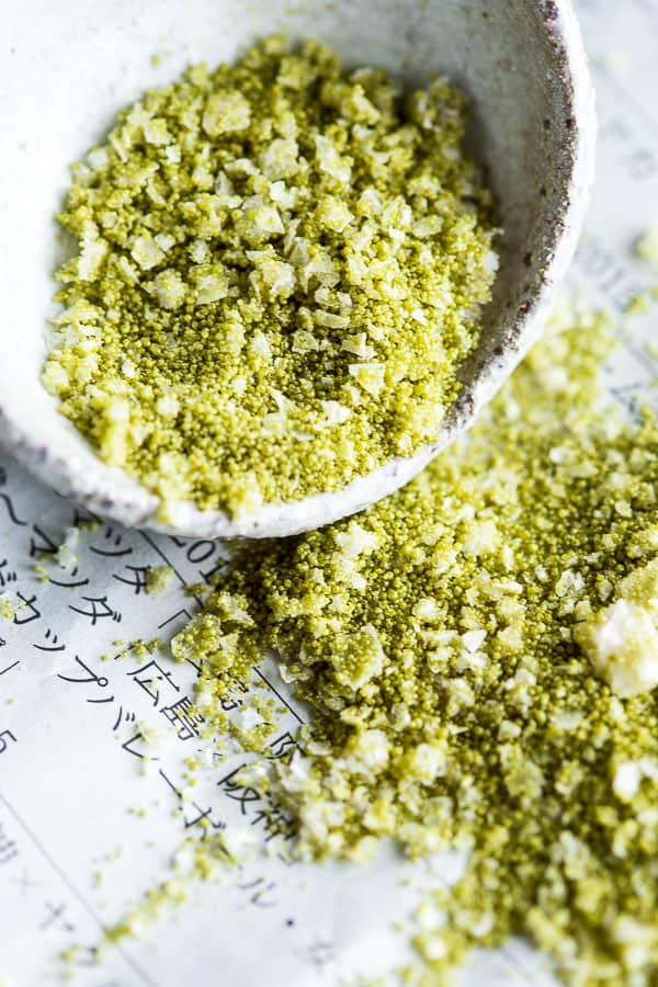 Japanese Matcha Green Tea Salt - Mix and matcha this seasoning recipe to a variety of dishes including popcorn, meat, tempura - or even on your fruit. A simple, quick sprinkle adds an awesome umami kick. Vegan & Vegetarian. | wandercooks.com