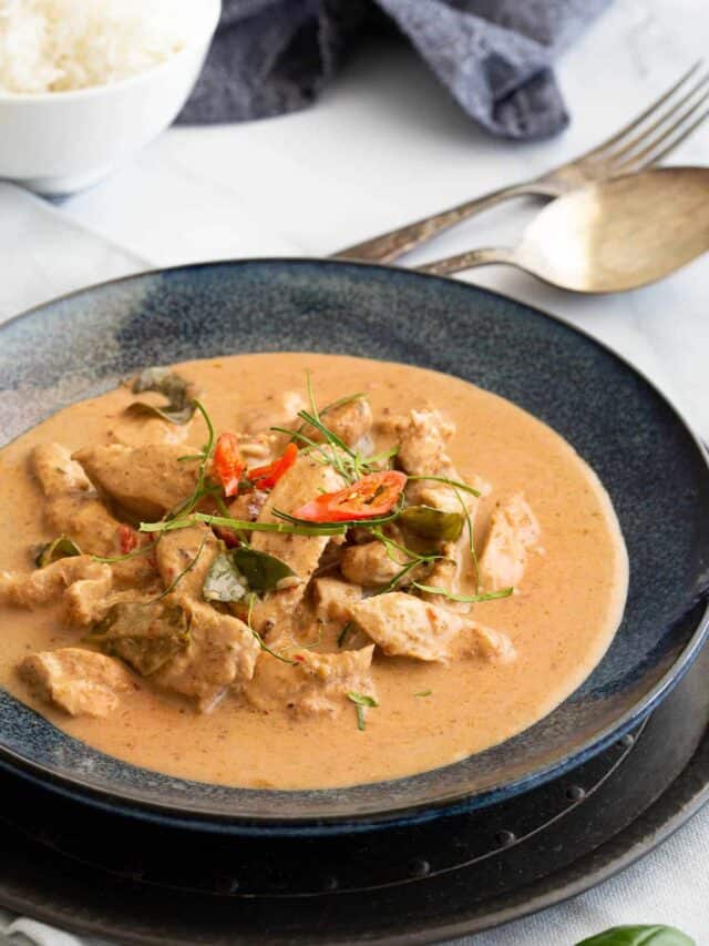 cropped-thai-chicken-panang-curry-2.jpg
